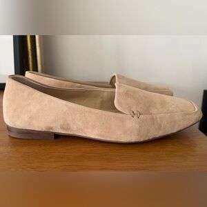 Vince Camuto Women's Cream Loafers